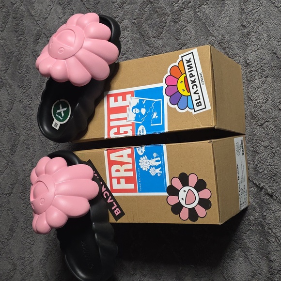 Murakami BlackPink Ohana Full Bloom Slides main image 0